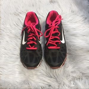 NIKE SNEAKERS